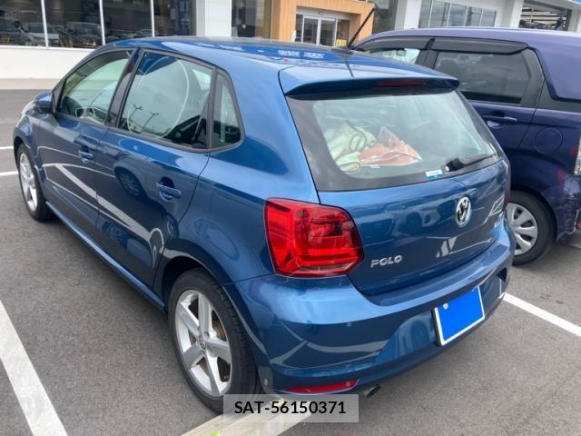 VolksWagen POLO 2018-01 8102730-4