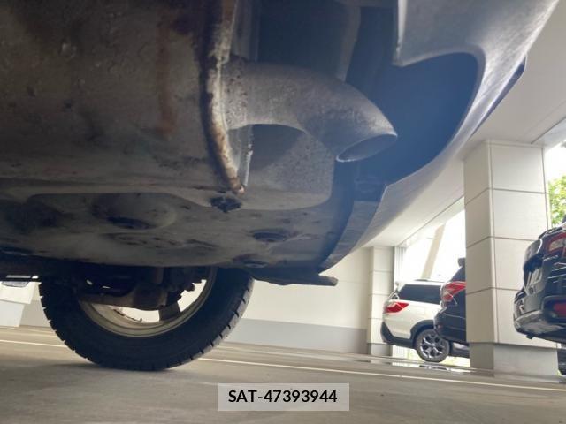 VolksWagen POLO 2003-03 8133014-12