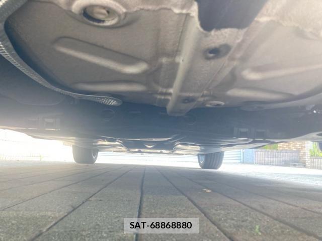 VolksWagen POLO 2018-07 8133008-9