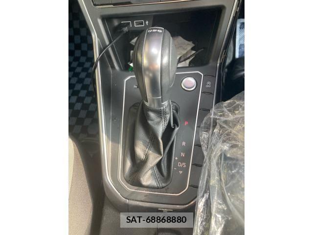 VolksWagen POLO 2018-07 8133008-20