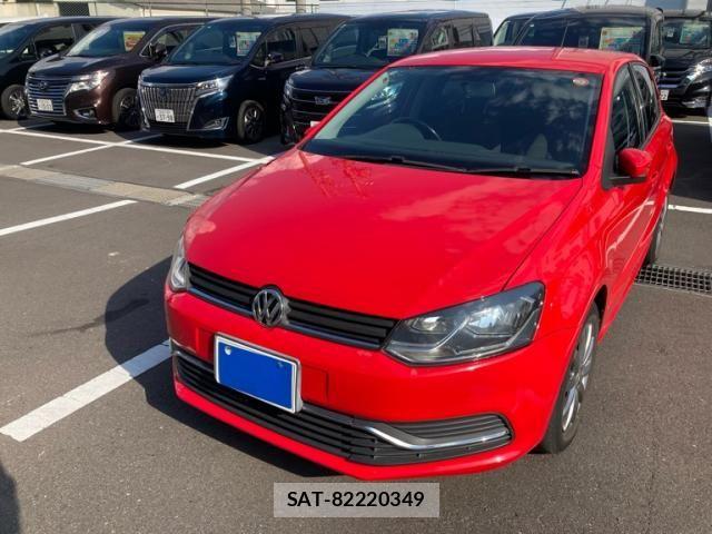 VolksWagen POLO 2014-09 8133013-0