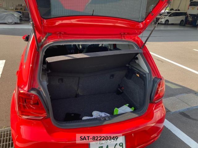 VolksWagen POLO 2014-09 8133013-13