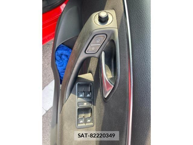 VolksWagen POLO 2014-09 8133013-17