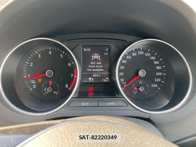 VolksWagen POLO 2014-09 8133013-21