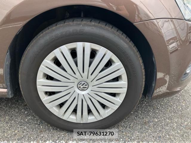 VolksWagen POLO 2015-09 8133009-5