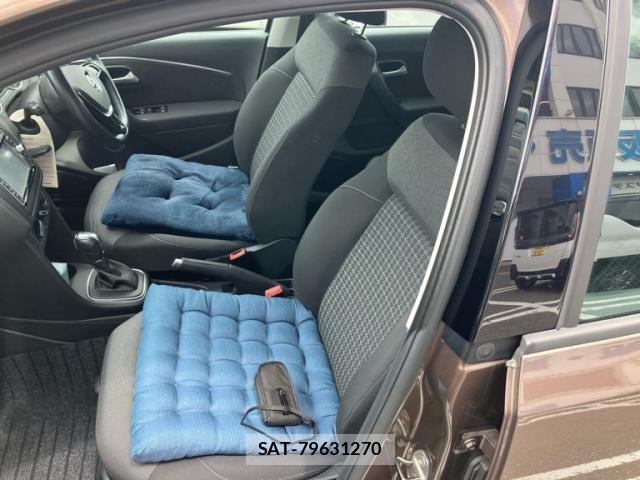 VolksWagen POLO 2015-09 8133009-8