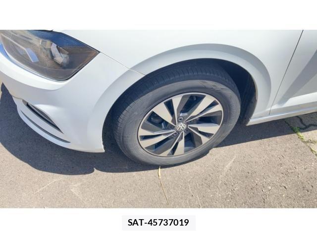 VolksWagen POLO 2019-11 8133010-1