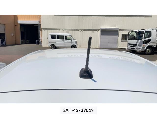 VolksWagen POLO 2019-11 8133010-4