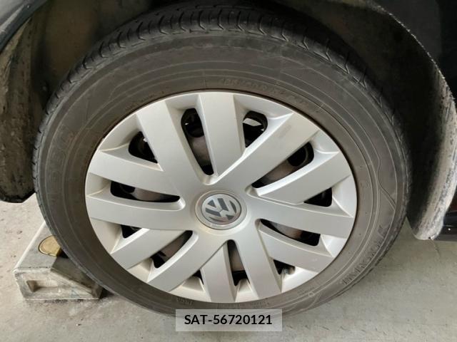 VolksWagen POLO 2011-08 8159527-6