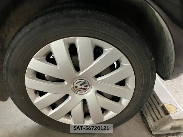 VolksWagen POLO 2011-08 8159527-7
