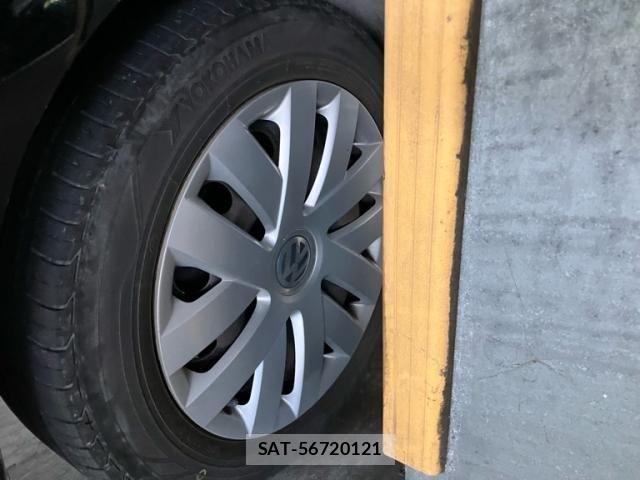 VolksWagen POLO 2011-08 8159527-8