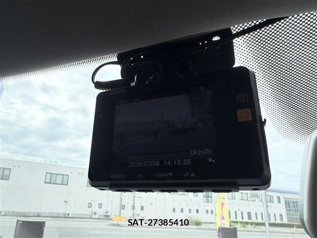 VolksWagen POLO 2011-05 8211026-14