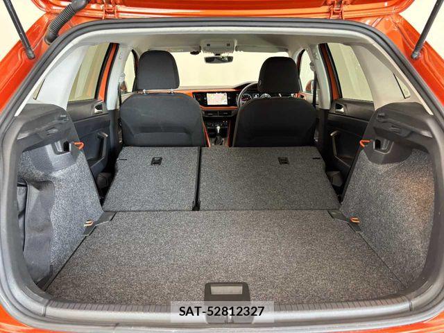 VolksWagen POLO 2020-02 8211024-9