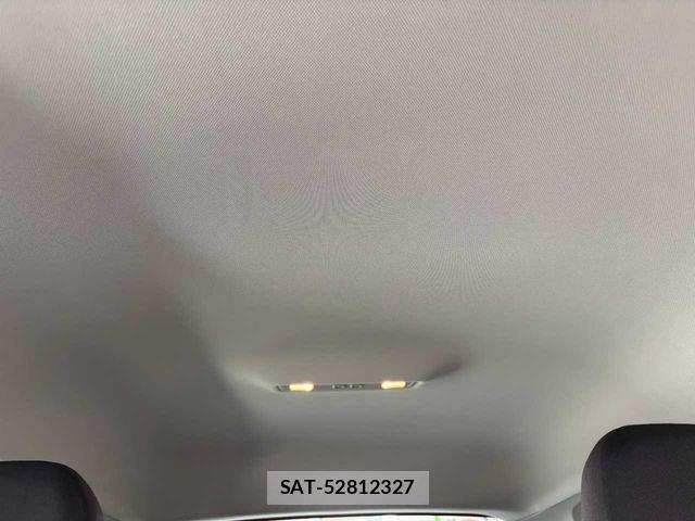 VolksWagen POLO 2020-02 8211024-10