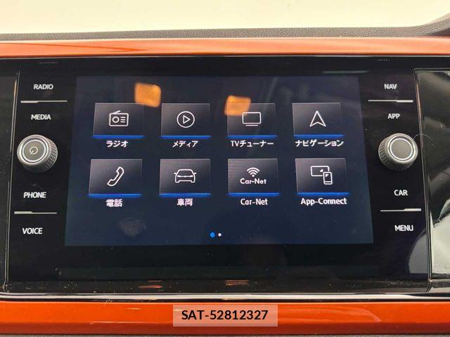 VolksWagen POLO 2020-02 8211024-15
