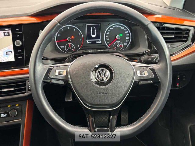 VolksWagen POLO 2020-02 8211024-16