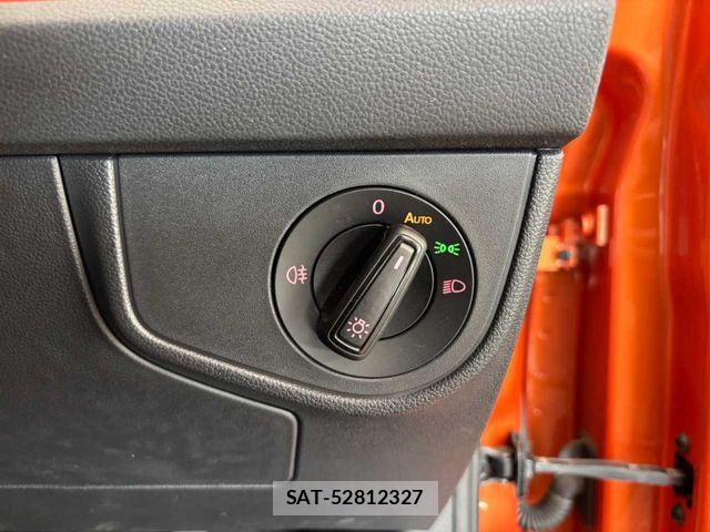 VolksWagen POLO 2020-02 8211024-21