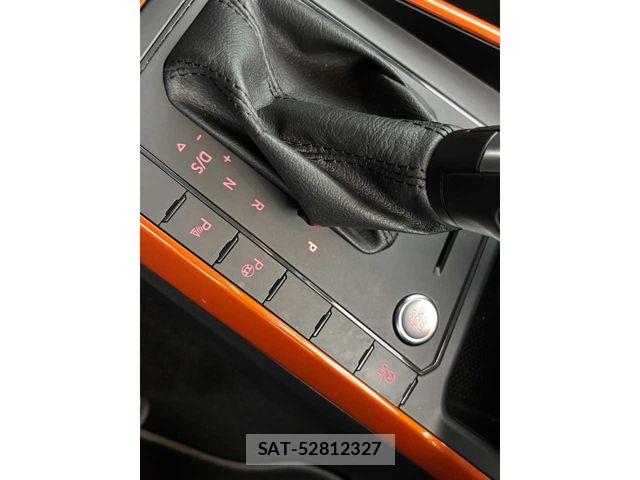 VolksWagen POLO 2020-02 8211024-23