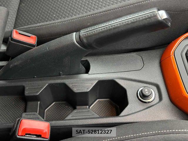 VolksWagen POLO 2020-02 8211024-24