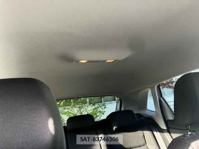 VolksWagen POLO 2021-09 8232415-18