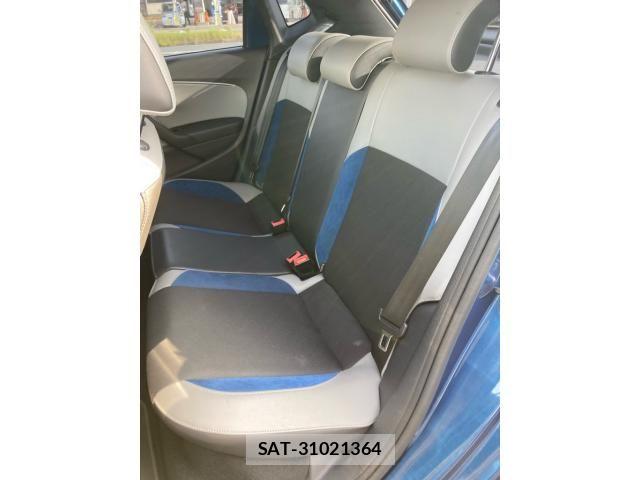 VolksWagen POLO 2015-09 8232416-11