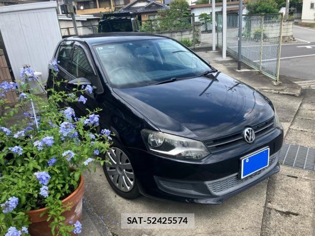 VolksWagen POLO 2010-05 8232417-2