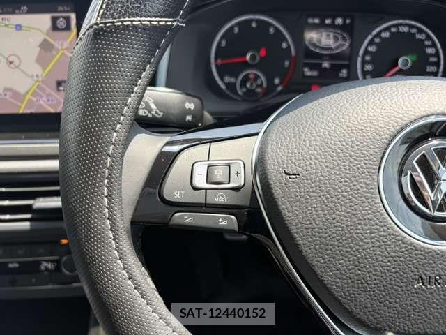 VolksWagen POLO 2020-02 8232414-13