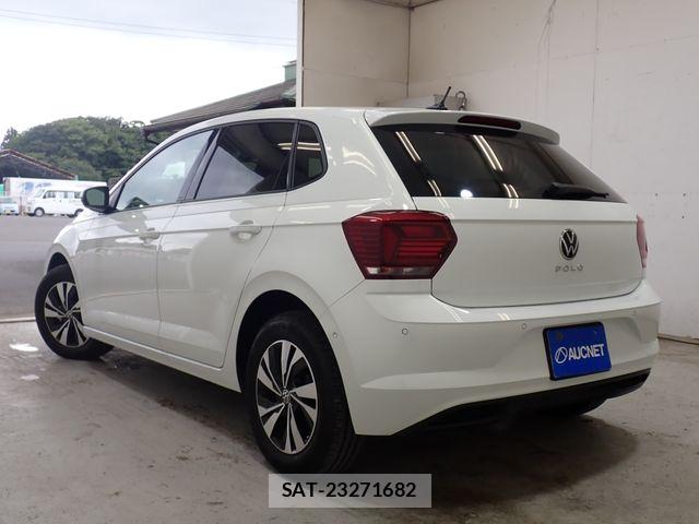 VolksWagen POLO 2021-06 8247163-2