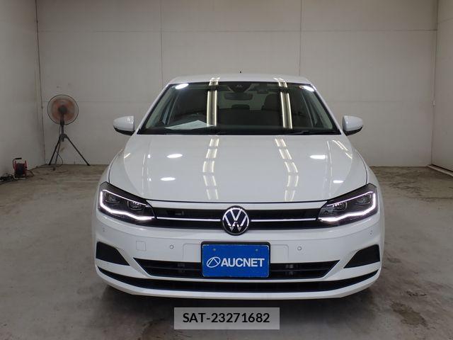 VolksWagen POLO 2021-06 8247163-5