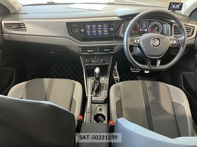 VolksWagen POLO 2020-05 8247162-1