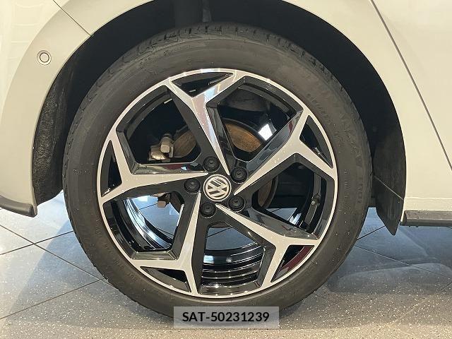 VolksWagen POLO 2020-05 8247162-22