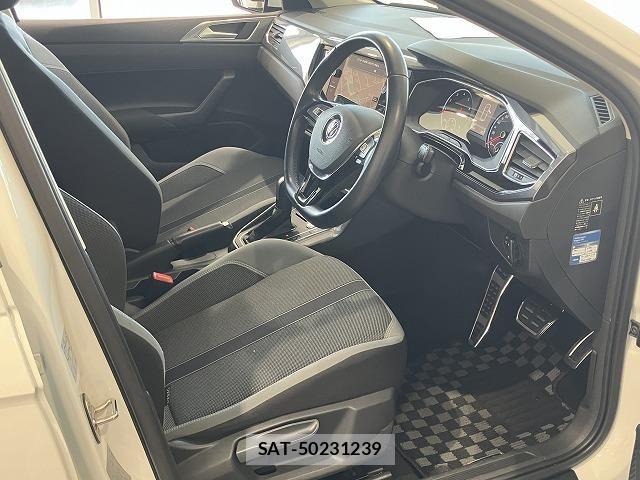 VolksWagen POLO 2020-05 8247162-29