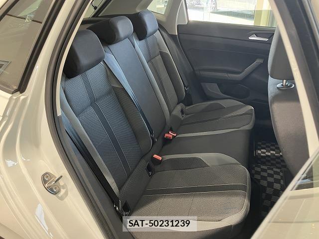 VolksWagen POLO 2020-05 8247162-8
