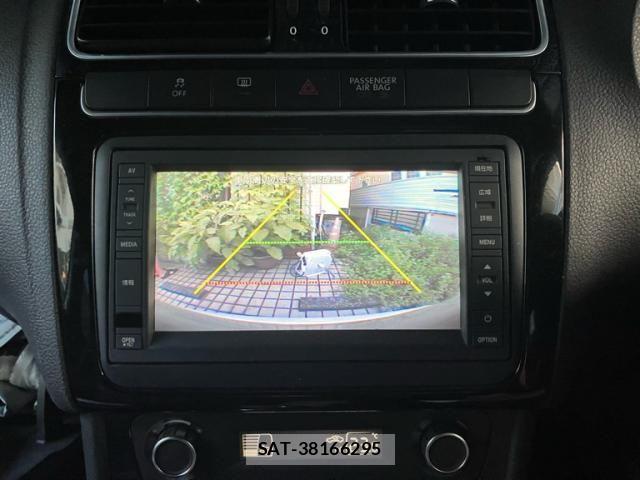 VolksWagen POLO 2012-09 8318107-14