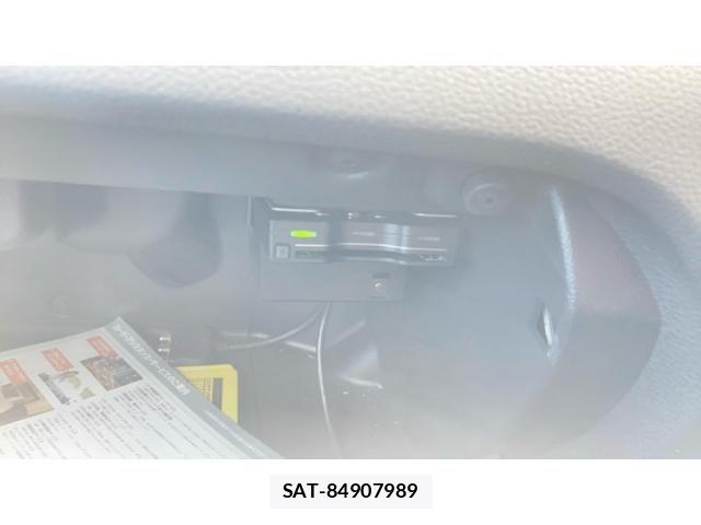 VolksWagen POLO 2017-06 8318104-18