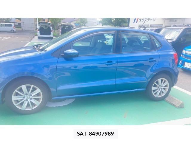 VolksWagen POLO 2017-06 8318104-1