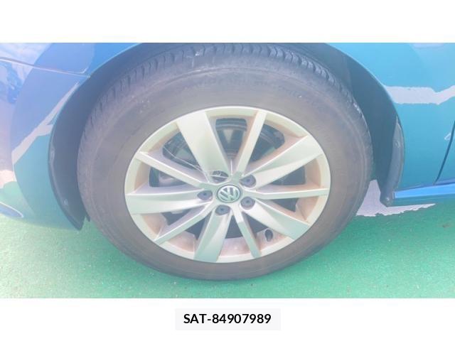 VolksWagen POLO 2017-06 8318104-7