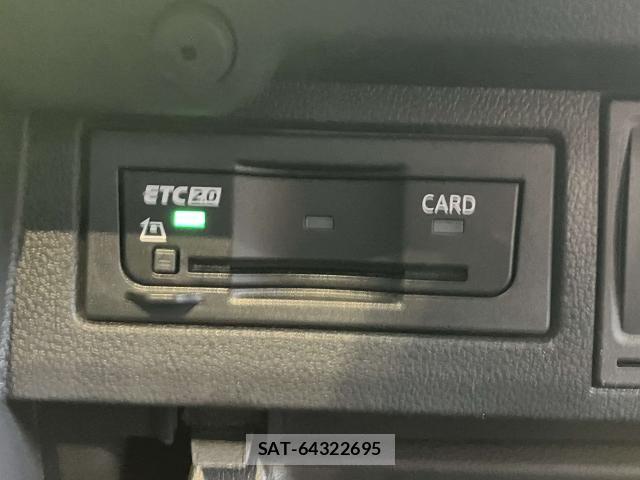 VolksWagen POLO 2022-01 8318100-10