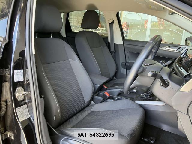 VolksWagen POLO 2022-01 8318100-18