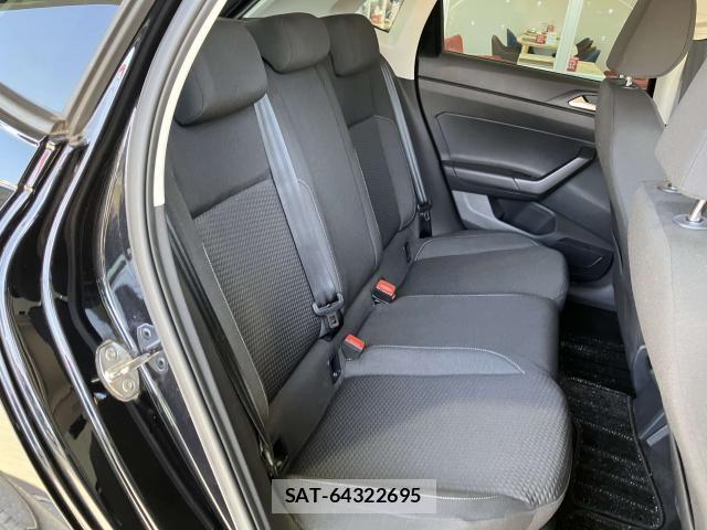 VolksWagen POLO 2022-01 8318100-19