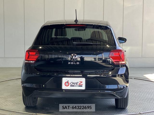VolksWagen POLO 2022-01 8318100-27