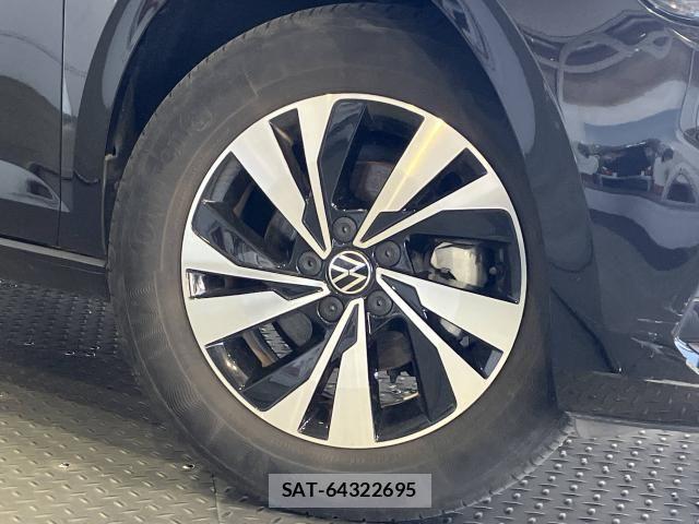 VolksWagen POLO 2022-01 8318100-3