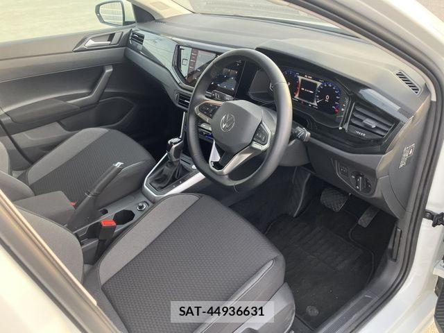 VolksWagen POLO 2025-04 8318096-1