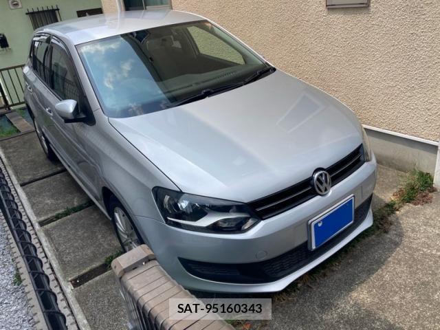 VolksWagen POLO 2012-01 8318106-0