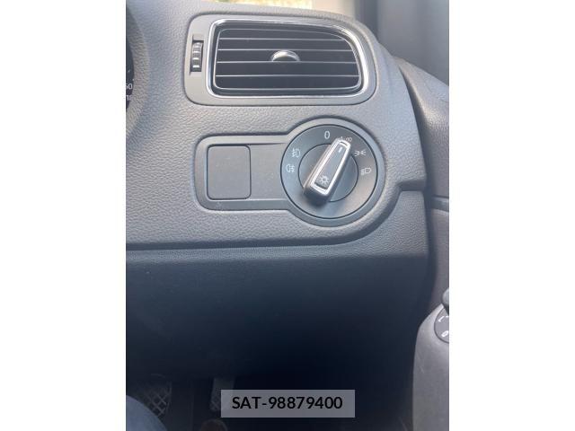 VolksWagen POLO 2017-10 8318102-18
