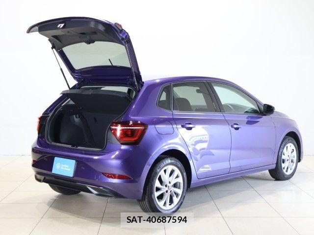 VolksWagen POLO 2022-09 8318099-7
