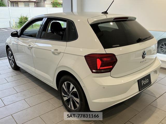 VolksWagen POLO 2021-07 8318098-9