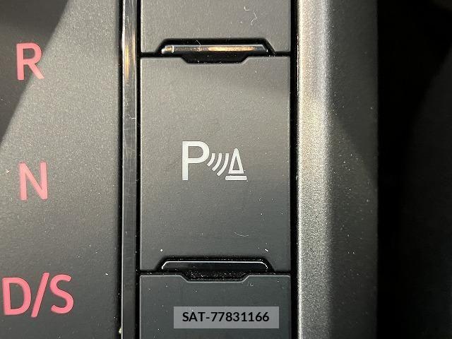 VolksWagen POLO 2021-07 8318098-11