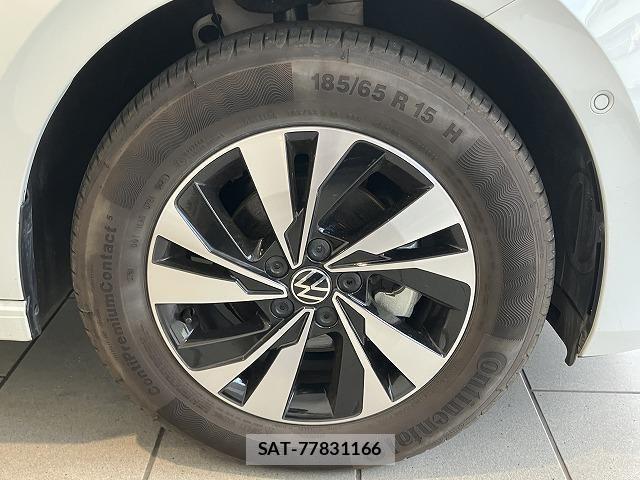 VolksWagen POLO 2021-07 8318098-17