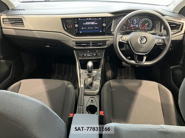VolksWagen POLO 2021-07 8318098-1